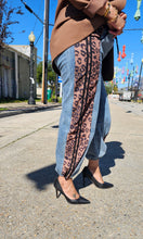 Load image into Gallery viewer, Leopard track Denim Jeans
