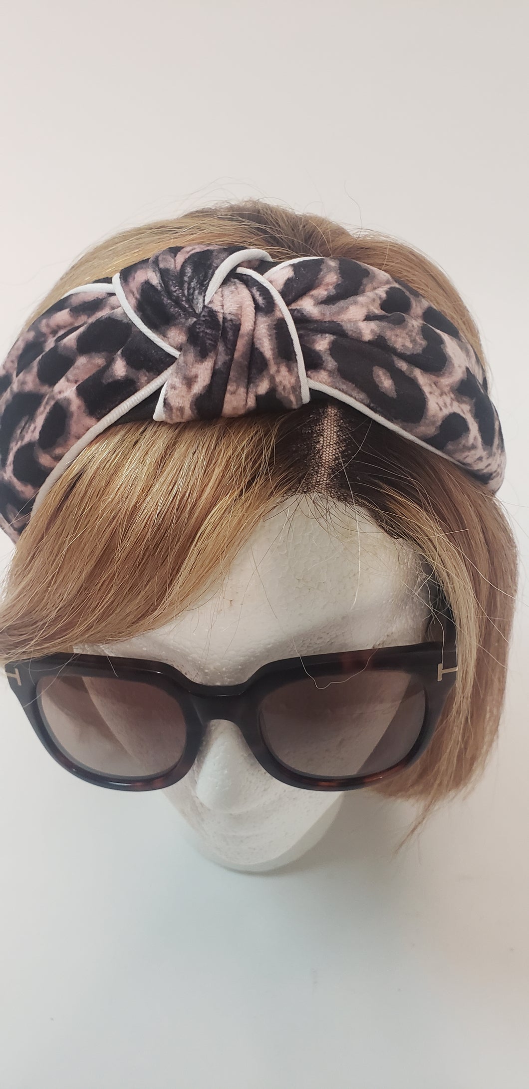 Knotted fashion hair band