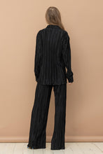 Load image into Gallery viewer, Pleaded Blouse Pant Set
